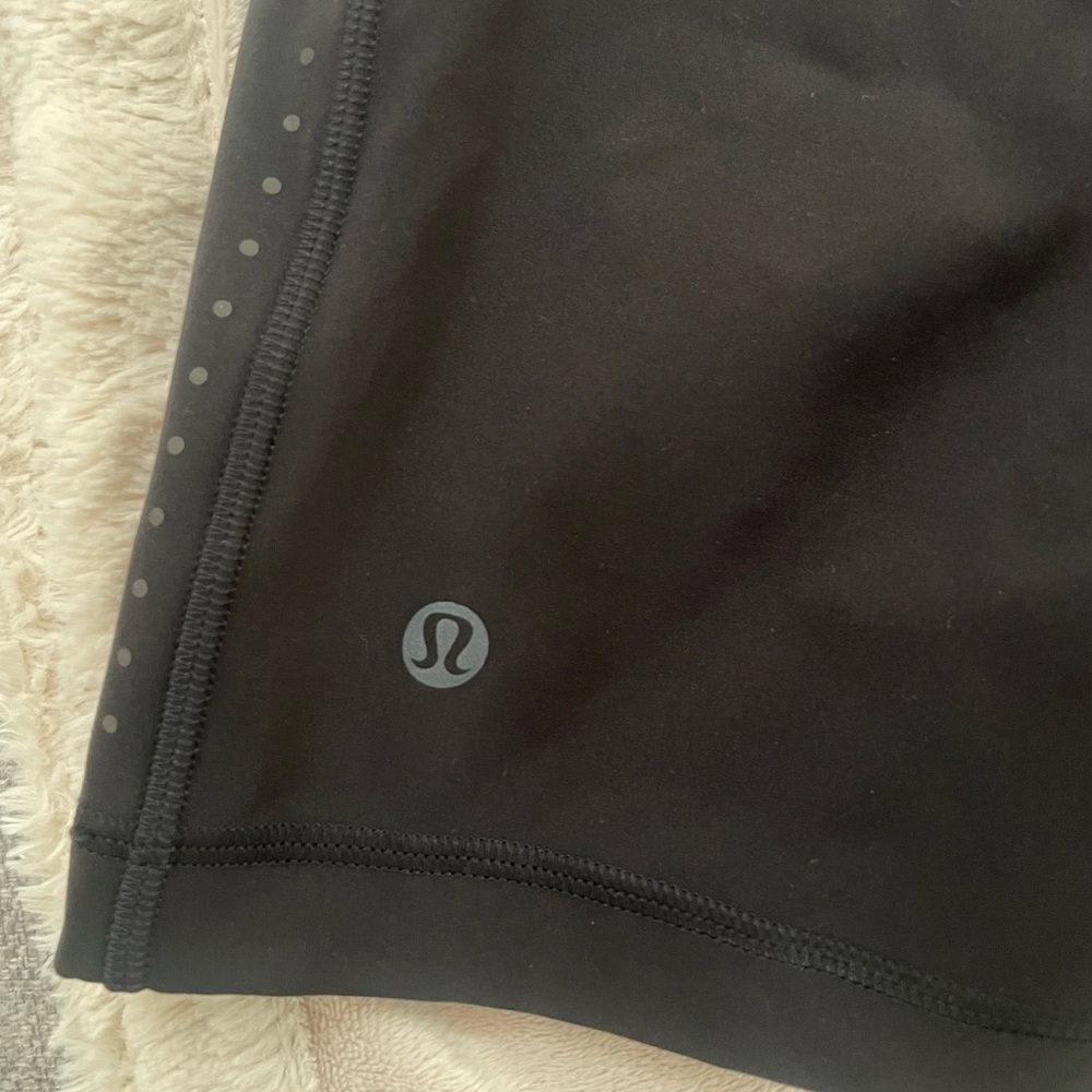 Swift Speed High-Rise Short 6" - size 8 - worn once - Picture 7 of 8